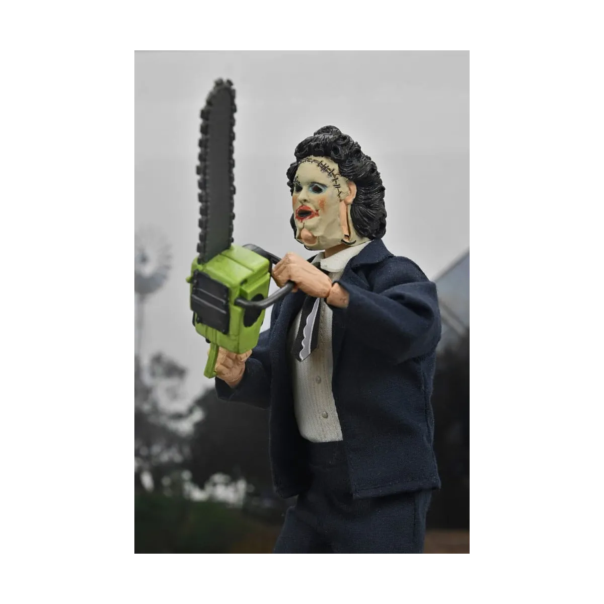 neca-texas-chainsaw-massacre-clothed-leatherface-pretty-woman-mask-50th-anniversary-20cm (3)